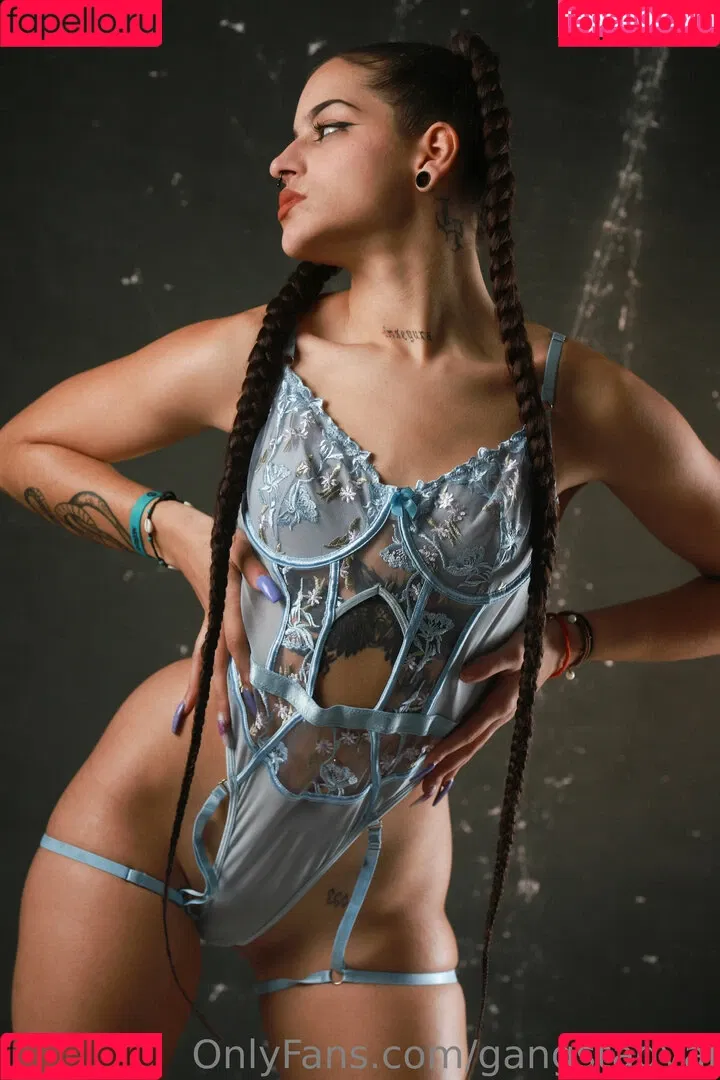 gangstagyal Onlyfans Photo Gallery 