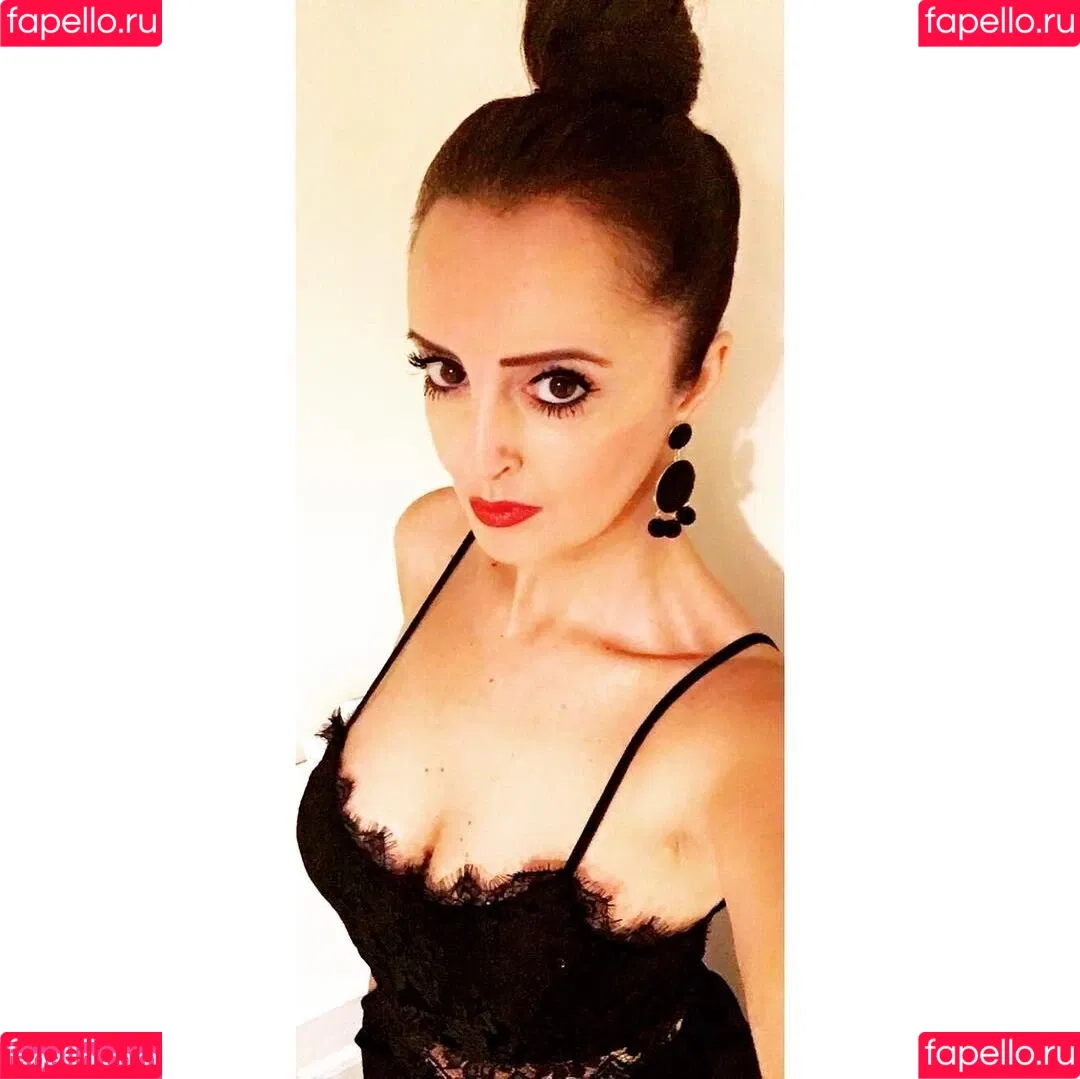 Melanie M Onlyfans Photo Gallery 