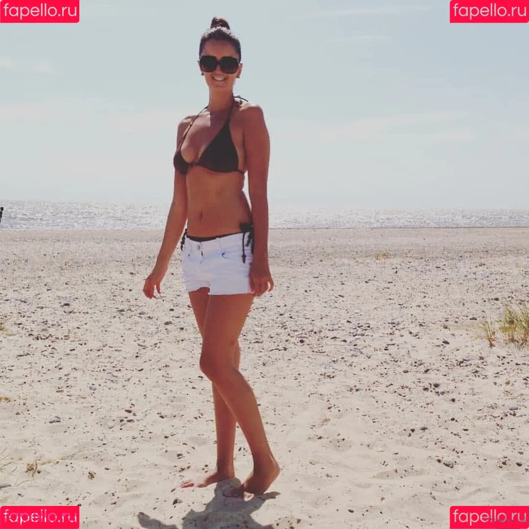 Melanie M Onlyfans Photo Gallery 