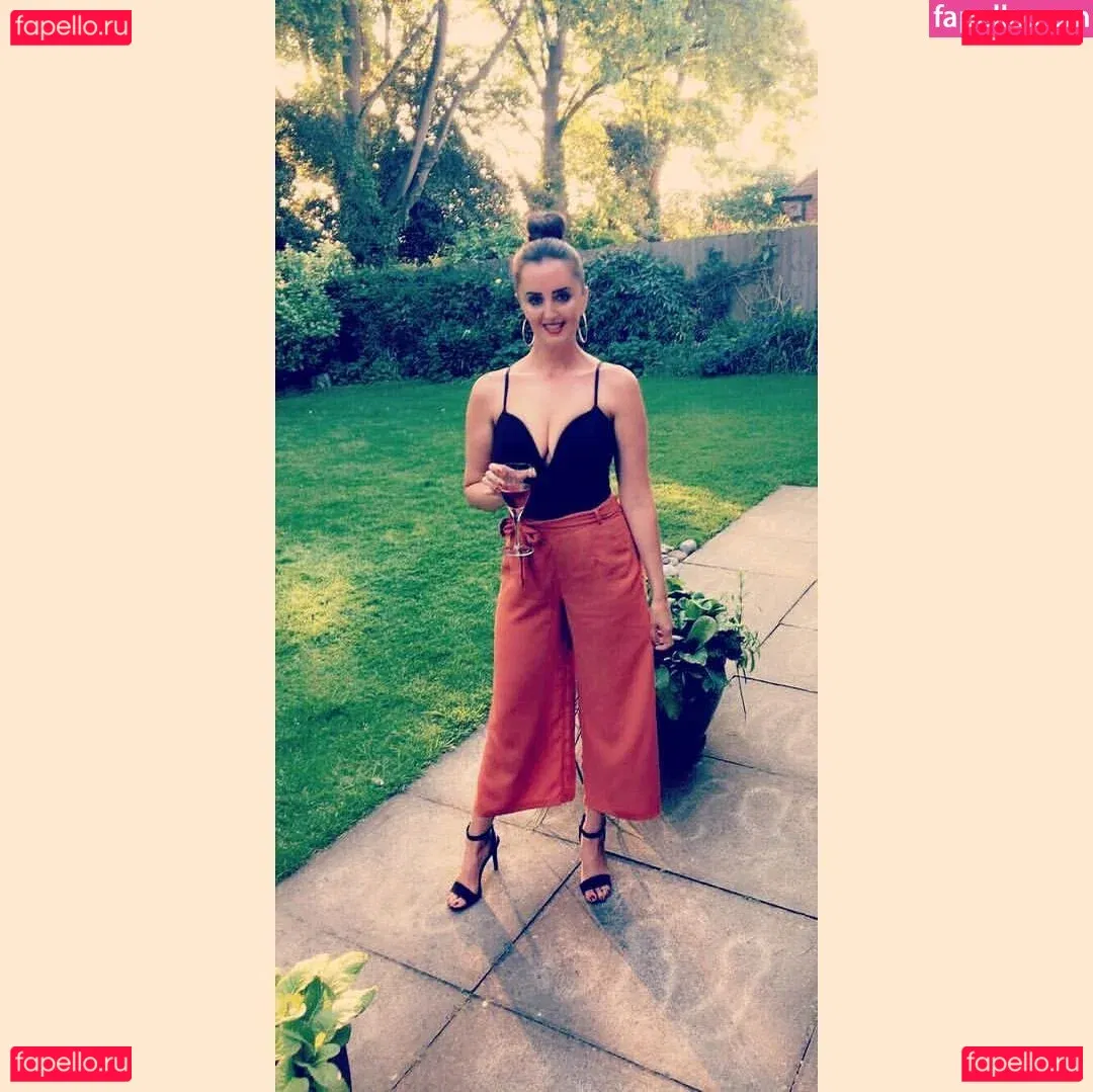 Melanie M Onlyfans Photo Gallery 