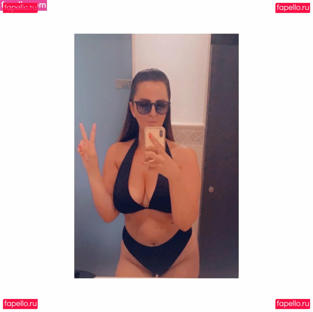 Melanie M Onlyfans Photo Gallery 