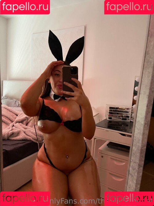 theoliviamonet Onlyfans Photo Gallery 