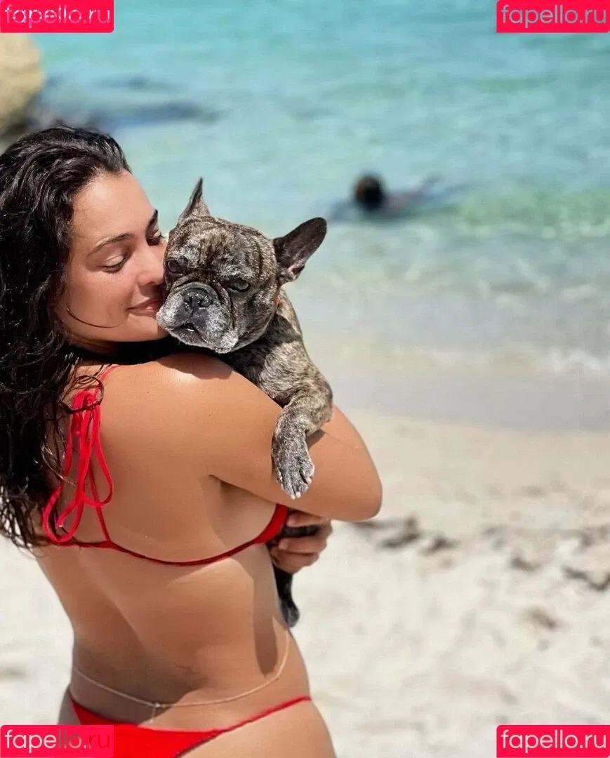 Natalie Martinez Onlyfans Photo Gallery 