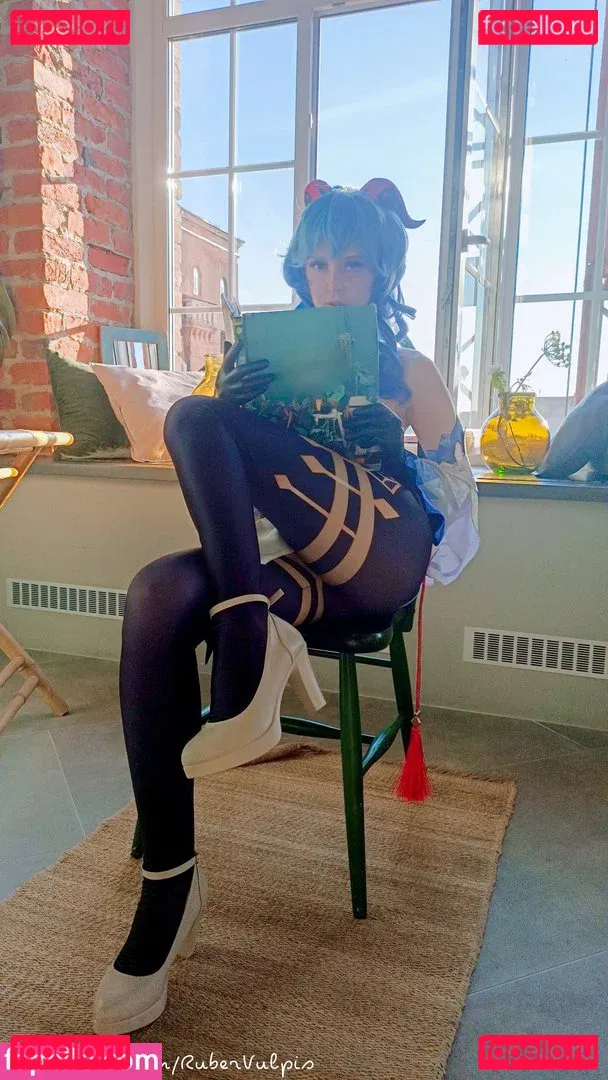 Ruber Vulpis Onlyfans Photo Gallery 