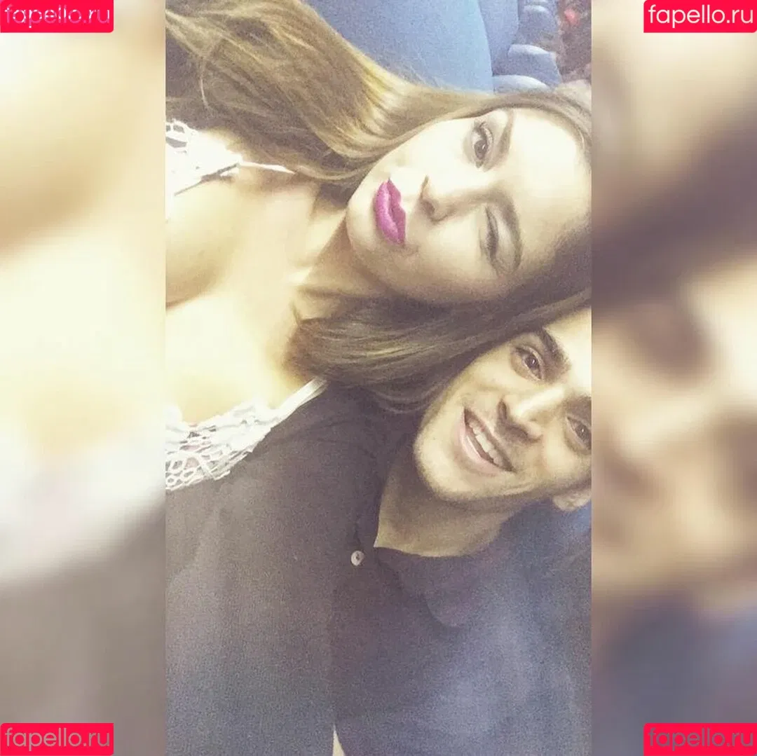 Tara Cedres Onlyfans Photo Gallery 
