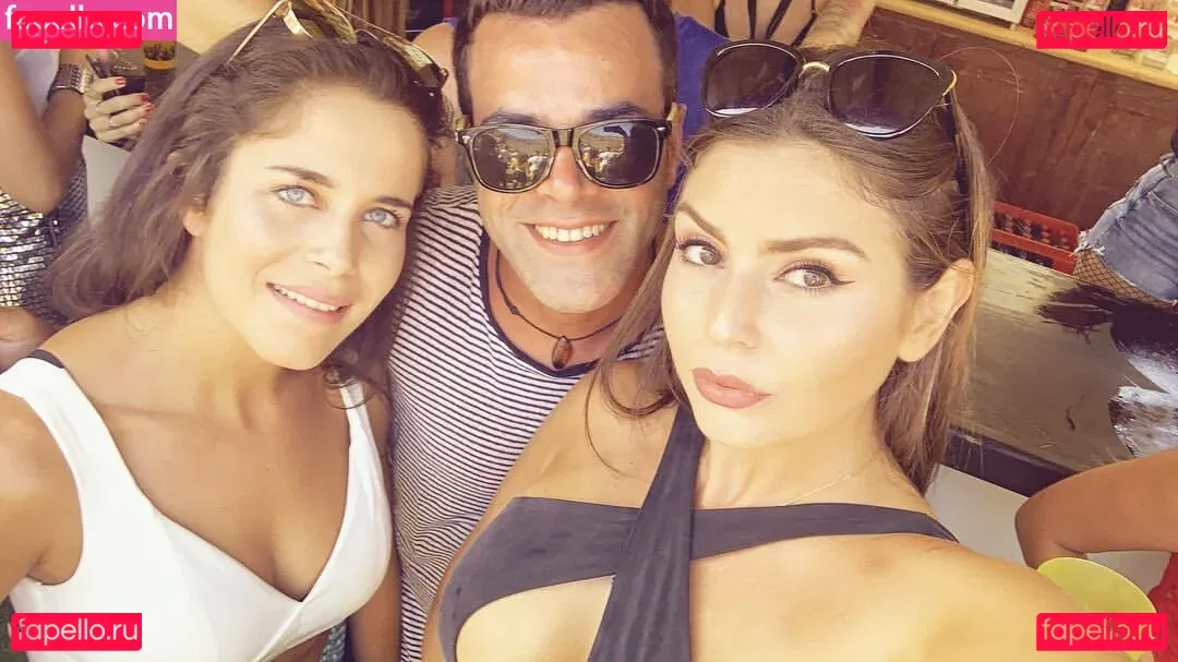 Tara Cedres Onlyfans Photo Gallery 