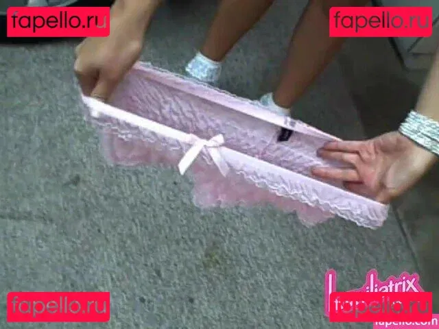 Winona West Onlyfans Photo Gallery 