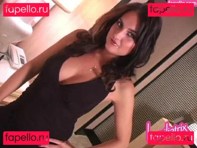 Winona West Onlyfans Photo Gallery 