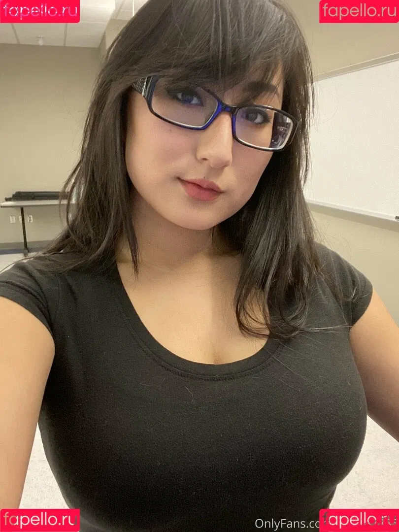 tittlecakes Onlyfans Photo Gallery 