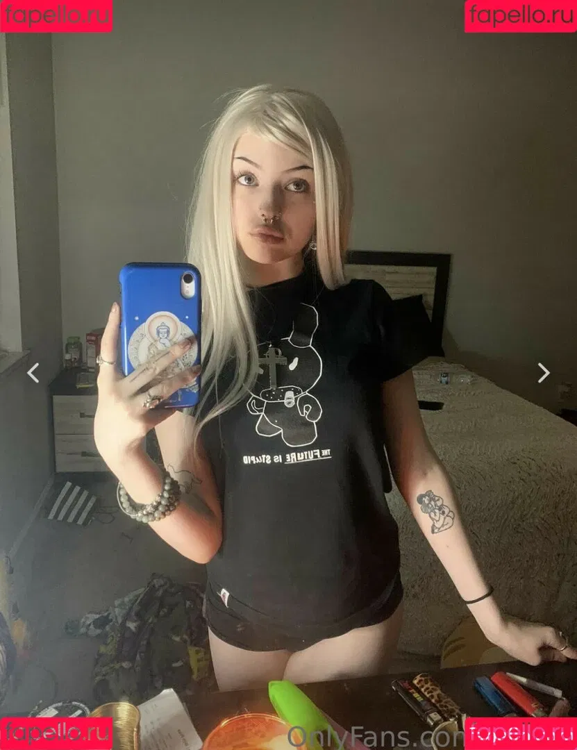 b4i1e3 Onlyfans Photo Gallery 