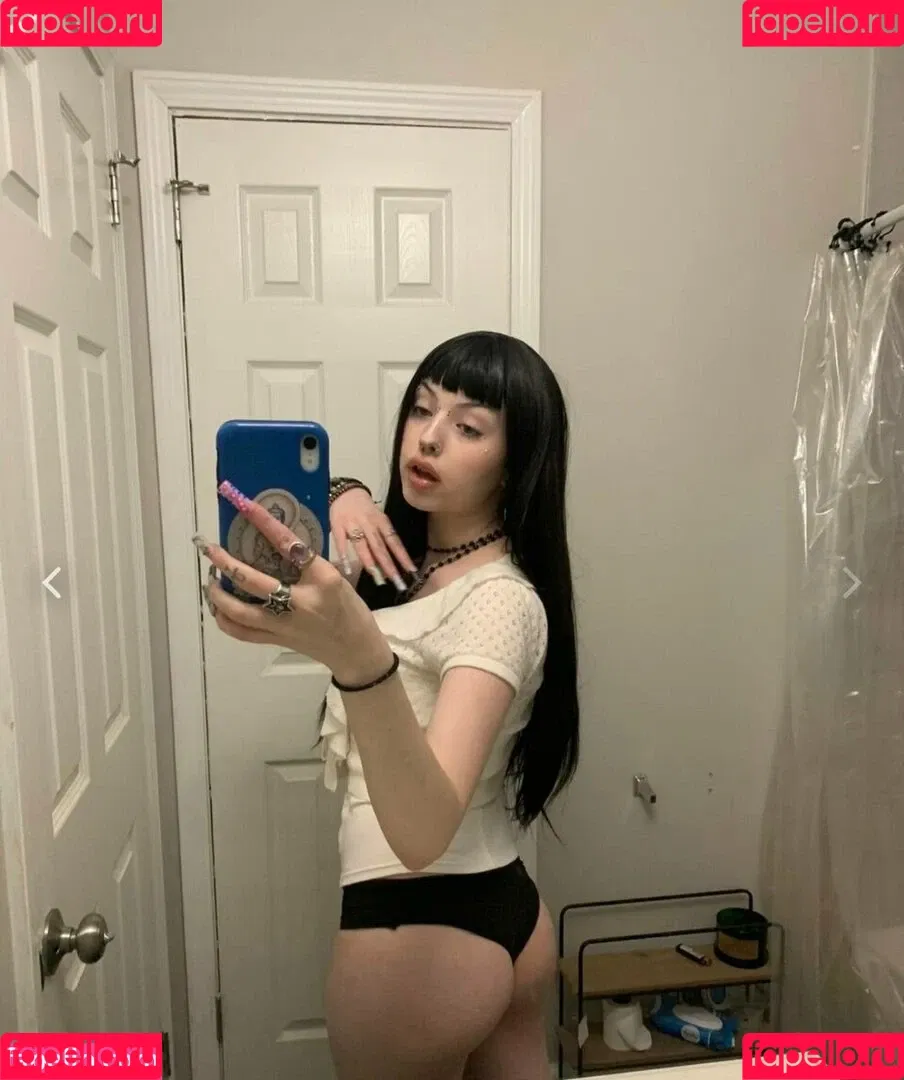 b4i1e3 Onlyfans Photo Gallery 