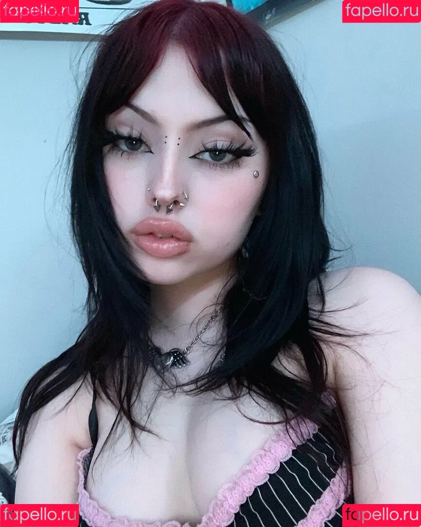 b4i1e3 Onlyfans Photo Gallery 