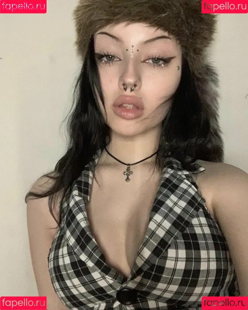 b4i1e3 Onlyfans Photo Gallery 
