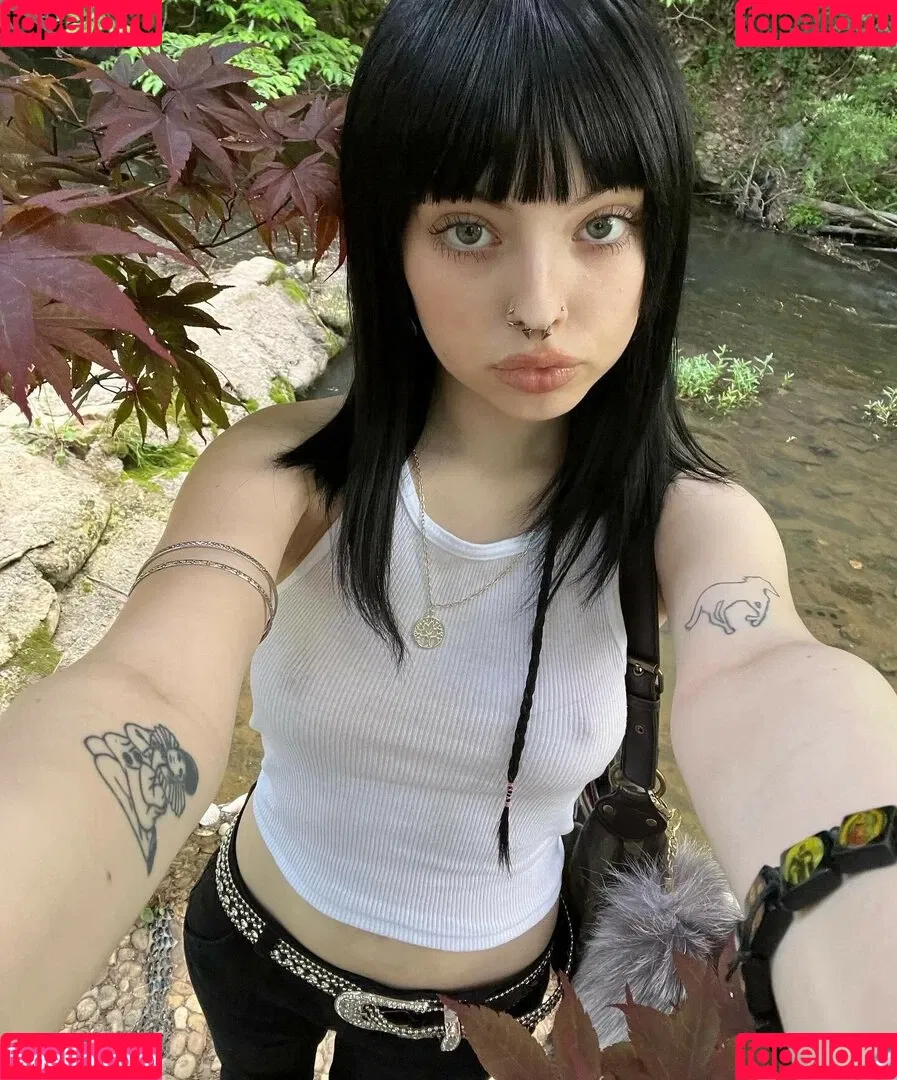 b4i1e3 Onlyfans Photo Gallery 