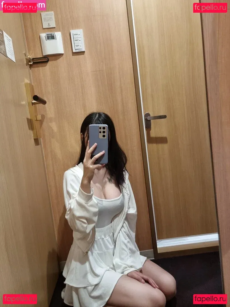 b4i1e3 Onlyfans Photo Gallery 