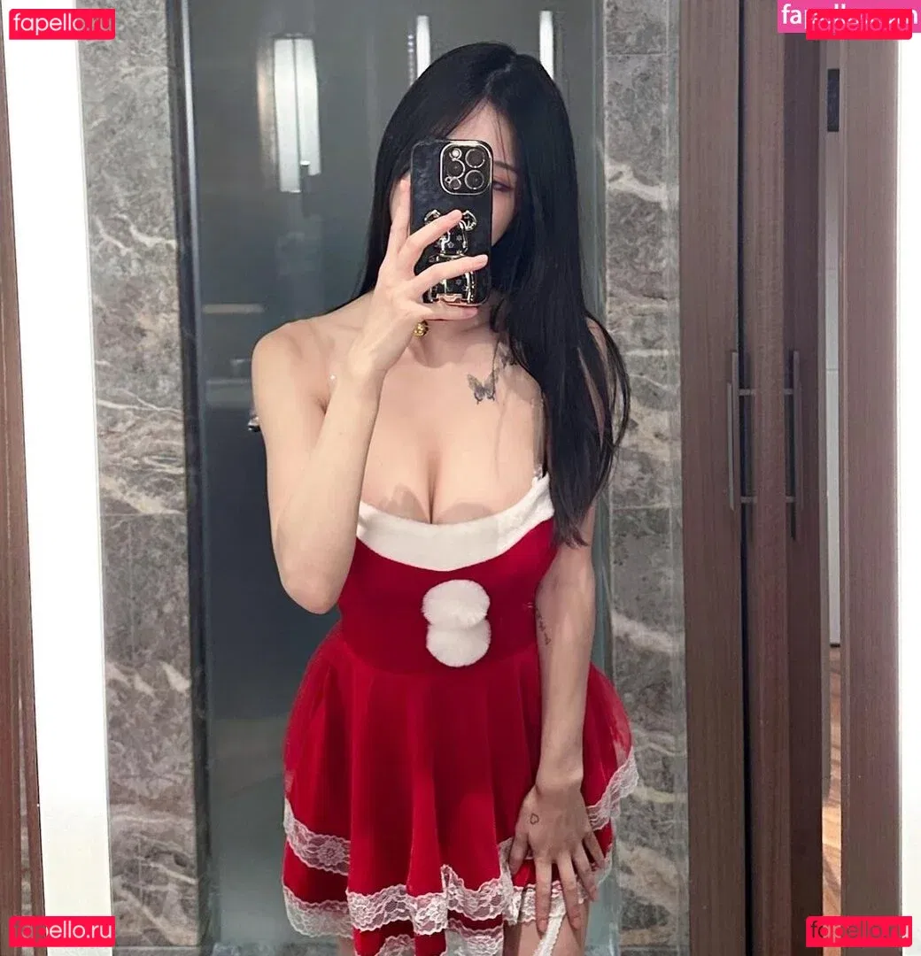 b4i1e3 Onlyfans Photo Gallery 