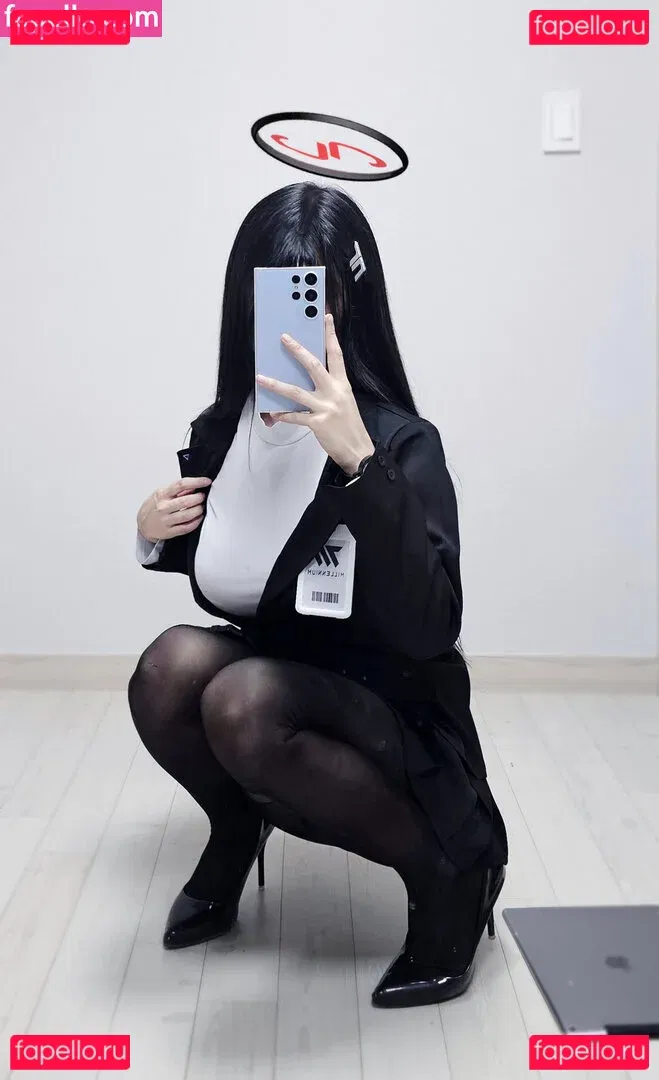 b4i1e3 Onlyfans Photo Gallery 