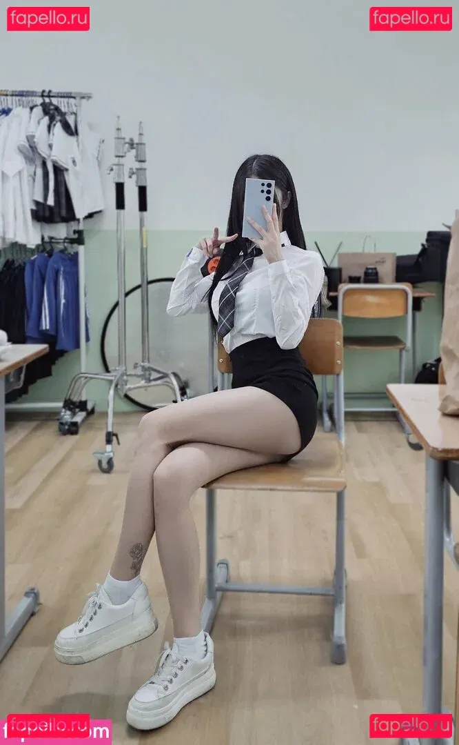 b4i1e3 Onlyfans Photo Gallery 