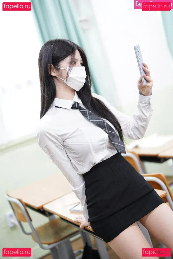 b4i1e3 Onlyfans Photo Gallery 