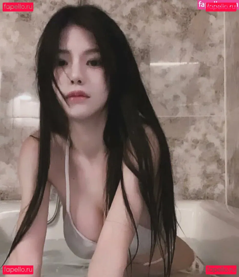 b4i1e3 Onlyfans Photo Gallery 