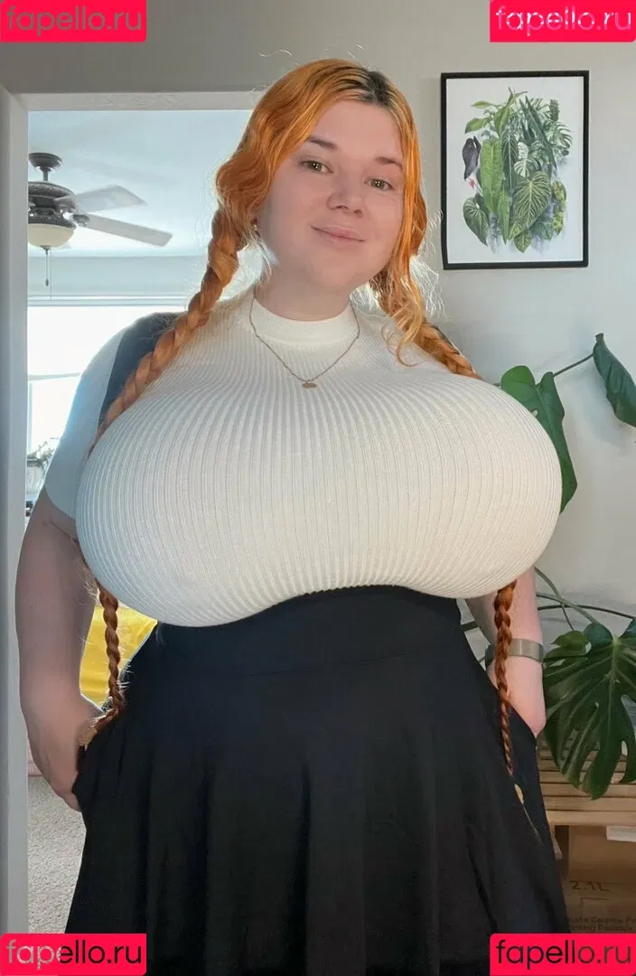 Penny Underbust Onlyfans Photo Gallery 
