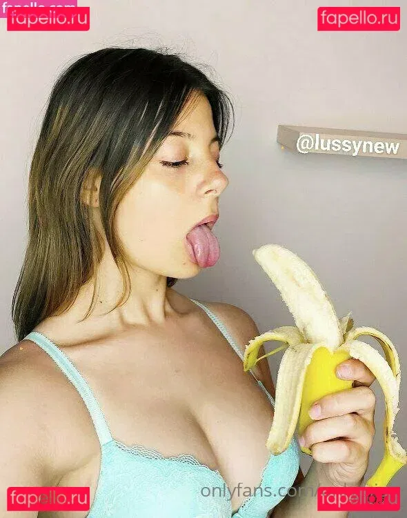 onlymiaux Onlyfans Photo Gallery 