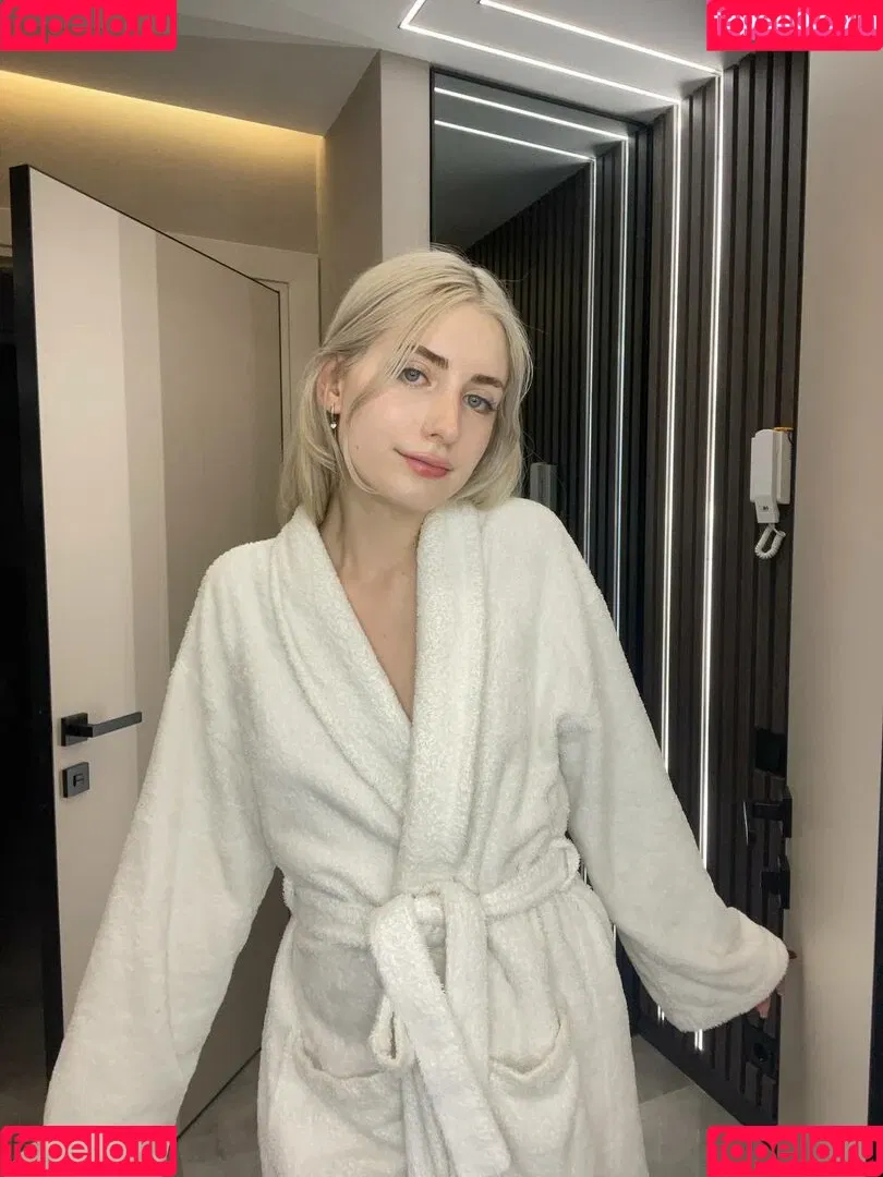 yourprettyalice Onlyfans Photo Gallery 