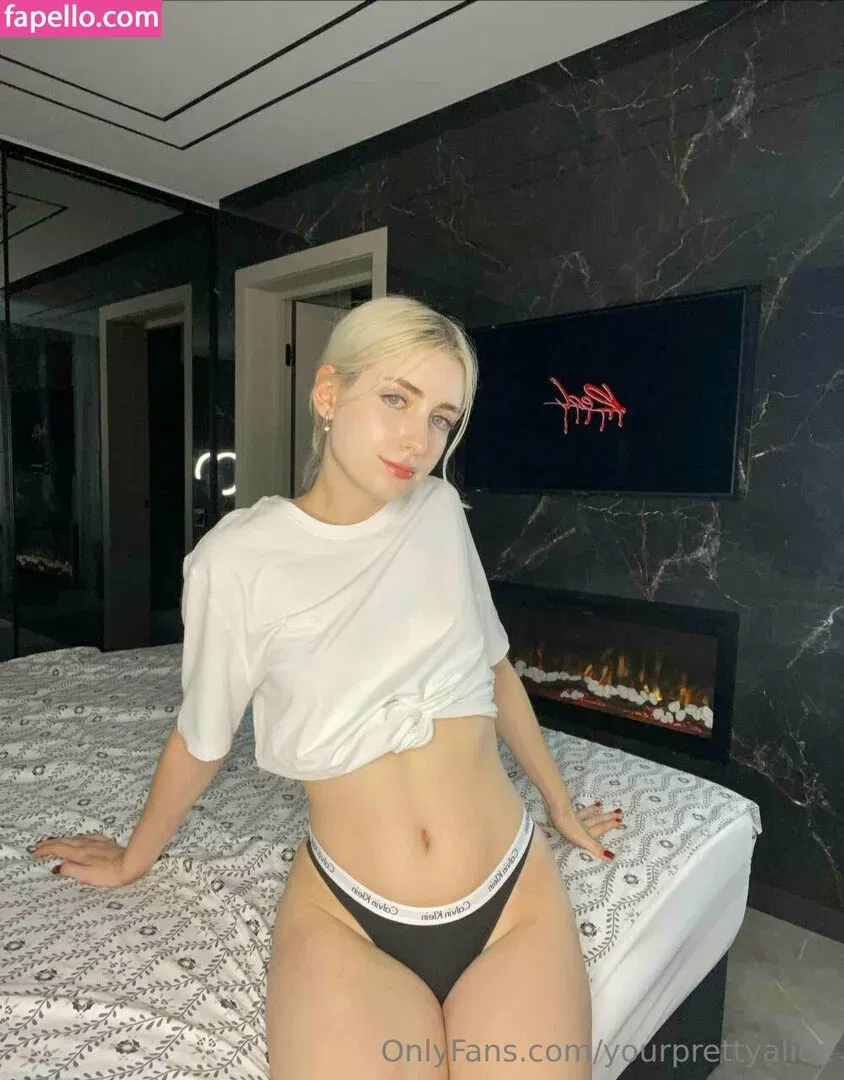 yourprettyalice Onlyfans Photo Gallery 