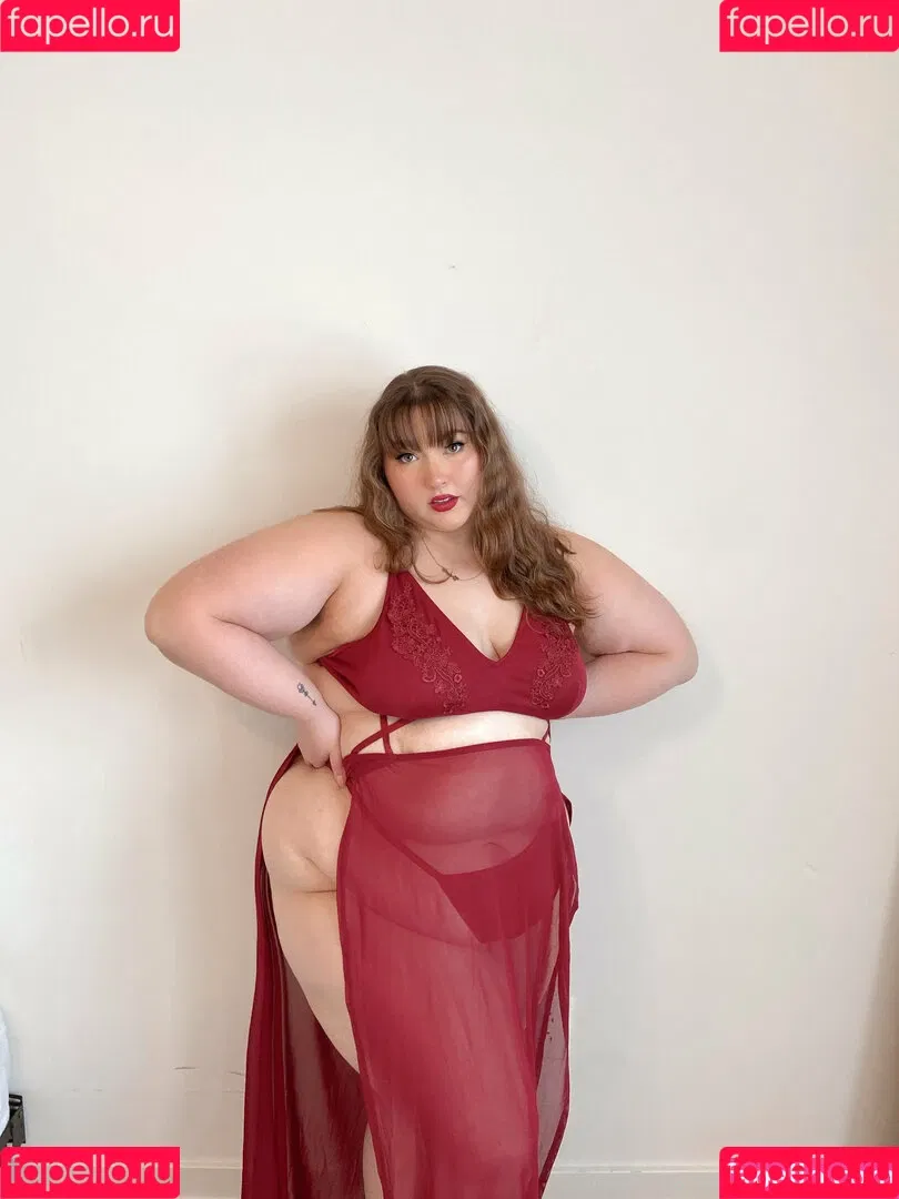 urfatgoddess Onlyfans Photo Gallery 