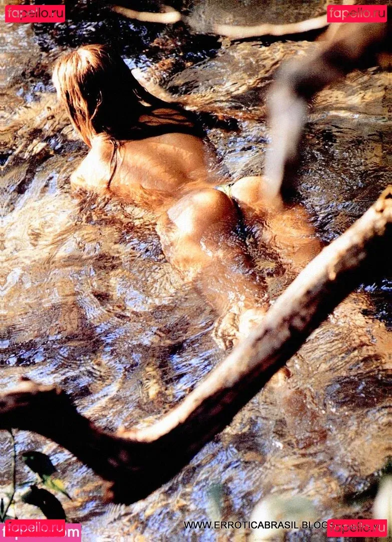 Ellen Rocche Onlyfans Photo Gallery 