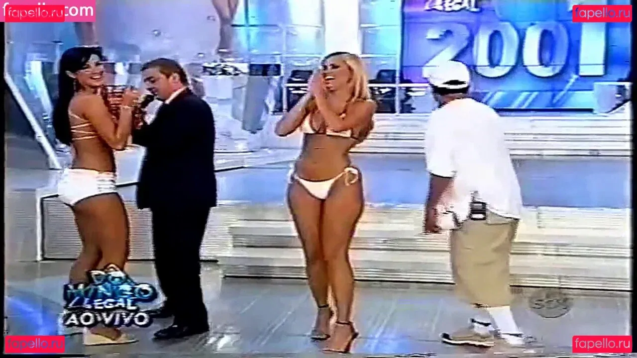 Ellen Rocche Onlyfans Photo Gallery 