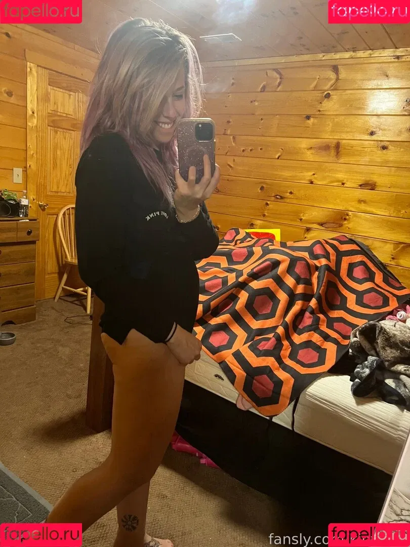 Kintinue Onlyfans Photo Gallery 