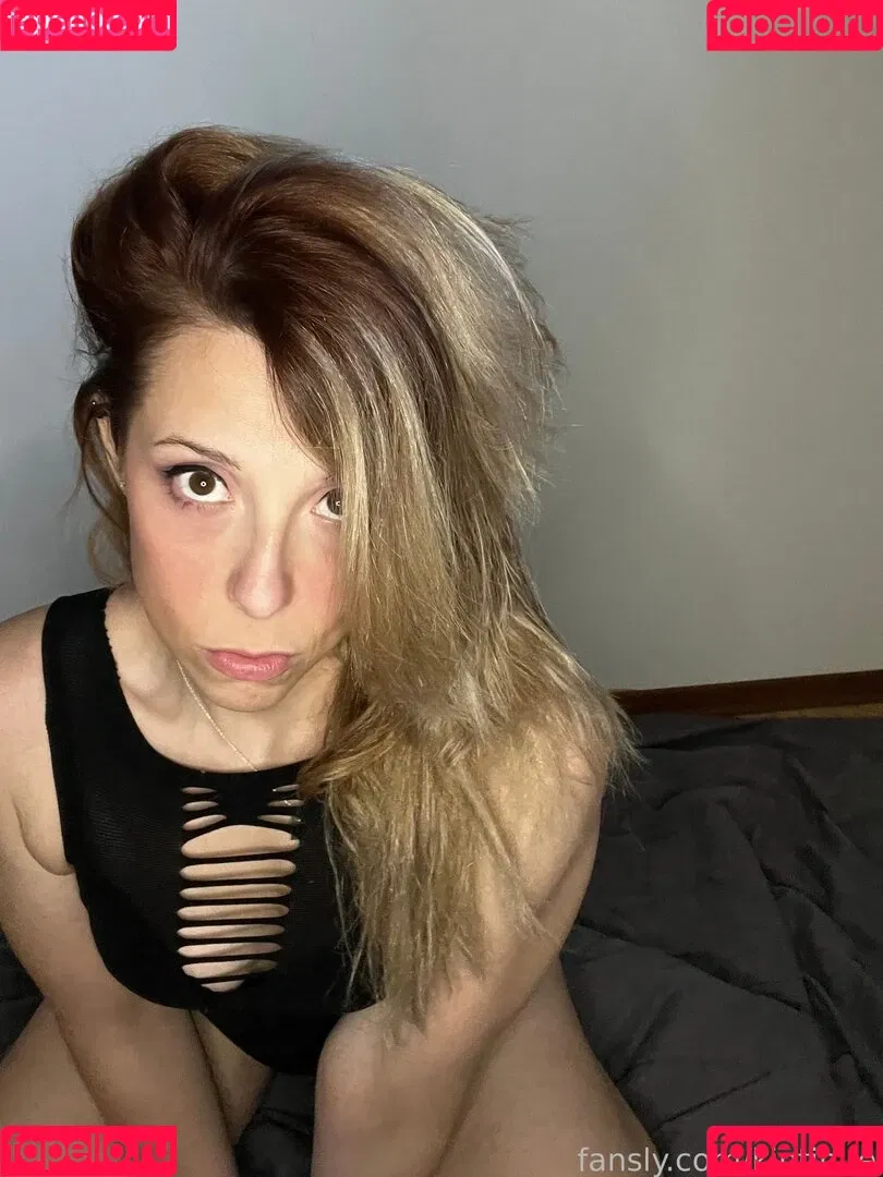 Kintinue Onlyfans Photo Gallery 