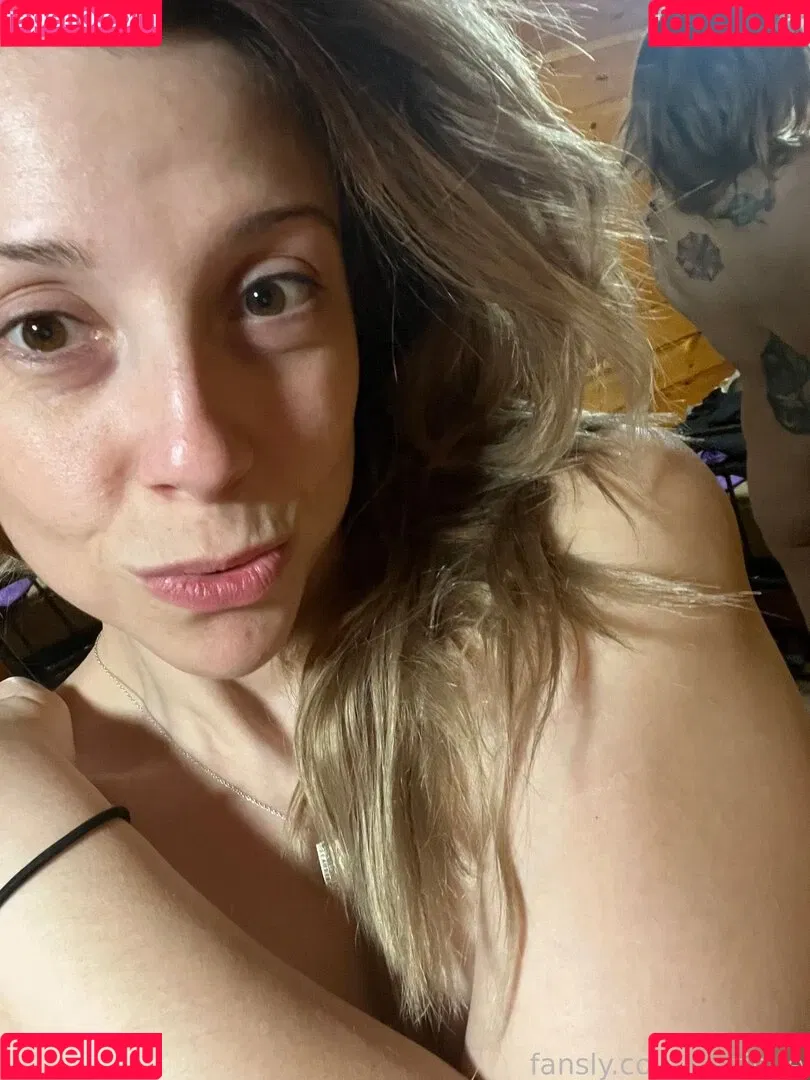 Kintinue Onlyfans Photo Gallery 
