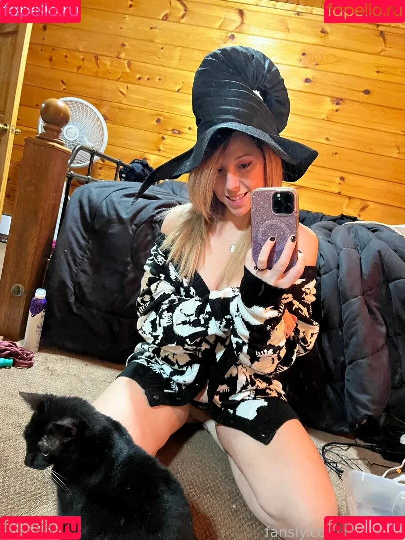 Kintinue Onlyfans Photo Gallery 