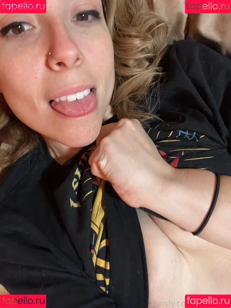 Kintinue Onlyfans Photo Gallery 