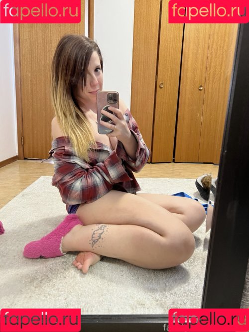 Kintinue Onlyfans Photo Gallery 