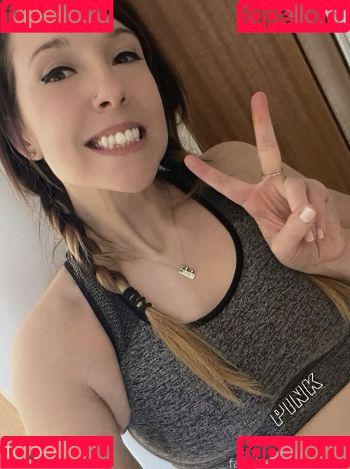 Kintinue Onlyfans Photo Gallery 