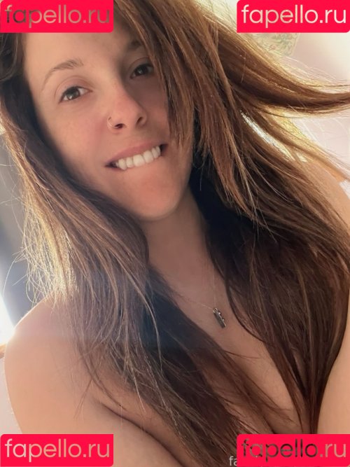 Kintinue Onlyfans Photo Gallery 