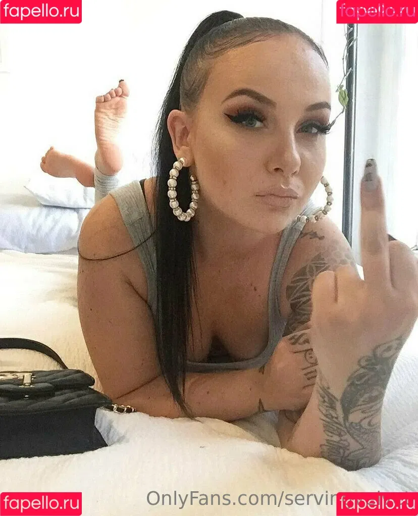 servingvelvet Onlyfans Photo Gallery 