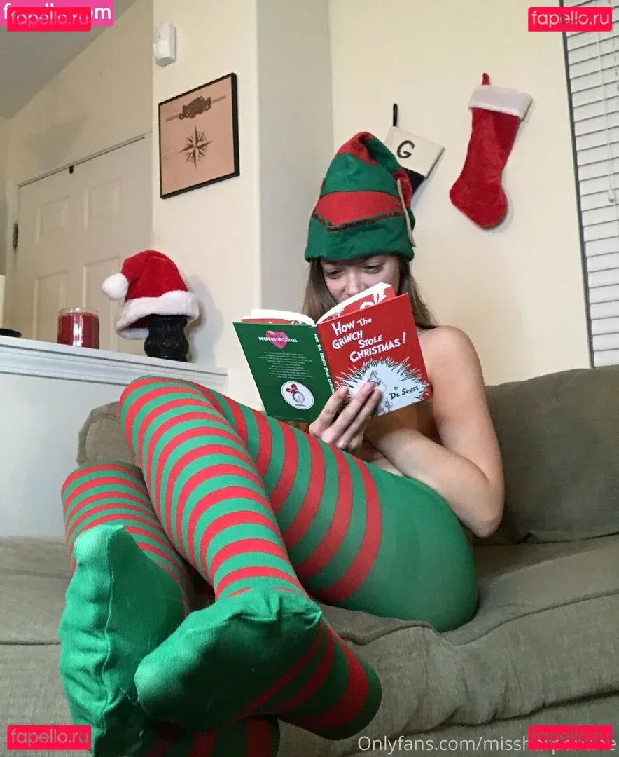 missharperlane Onlyfans Photo Gallery 