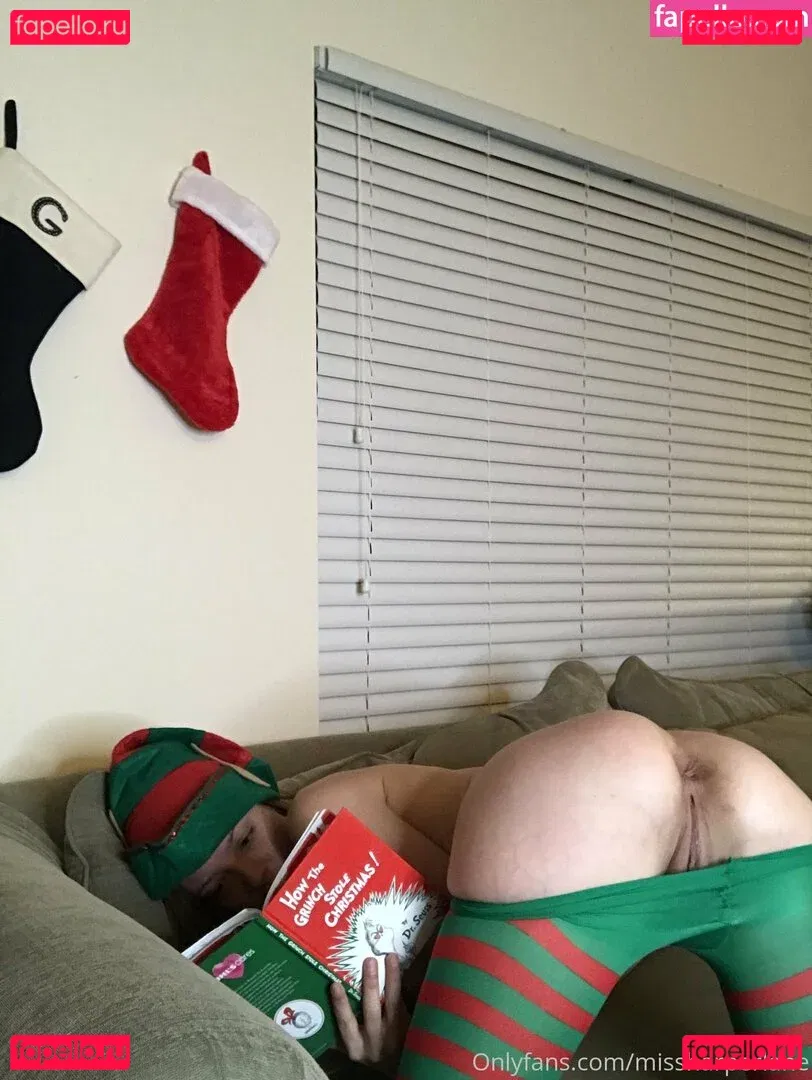 missharperlane Onlyfans Photo Gallery 