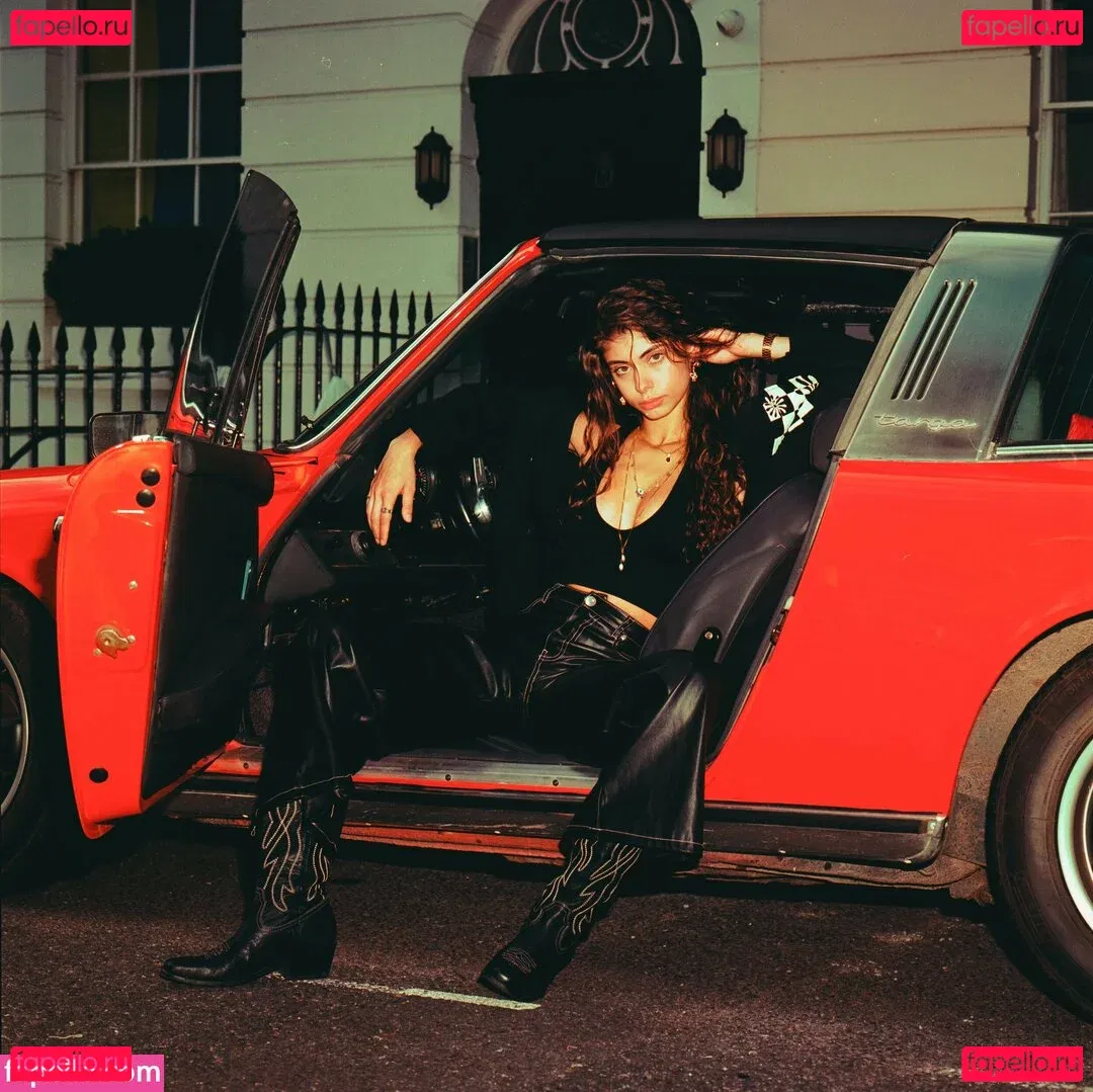 Georgiamariecox Onlyfans Photo Gallery 