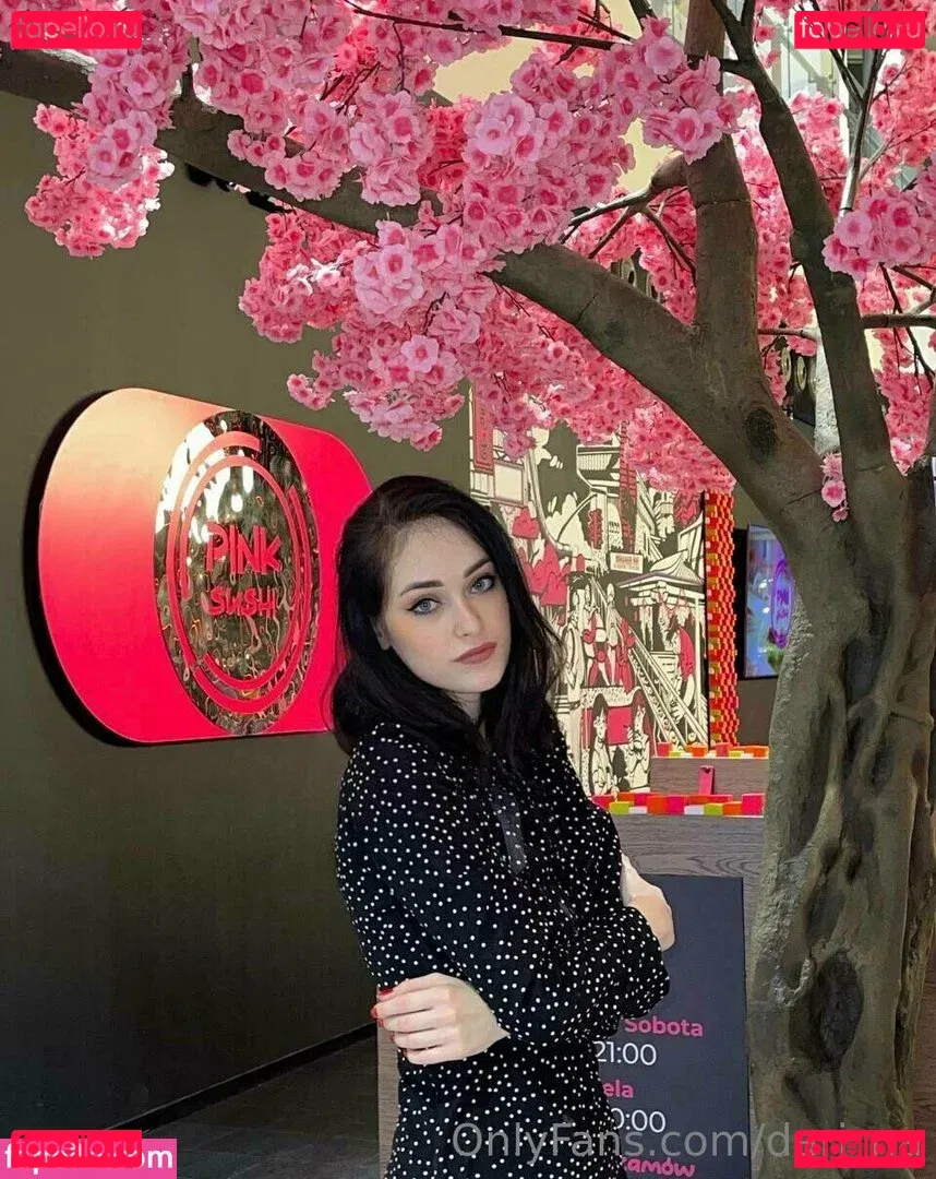 monicawollf Onlyfans Photo Gallery 