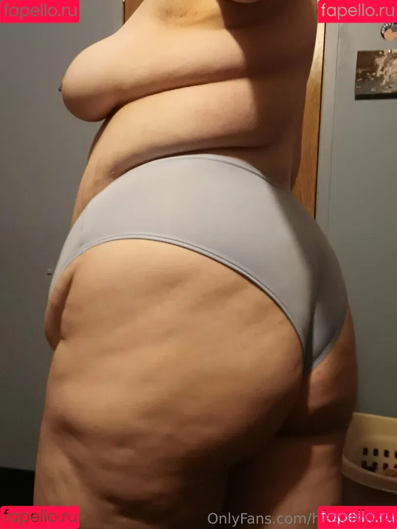 honeysteaa Onlyfans Photo Gallery 