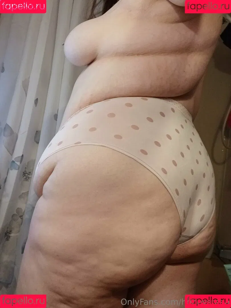 honeysteaa Onlyfans Photo Gallery 