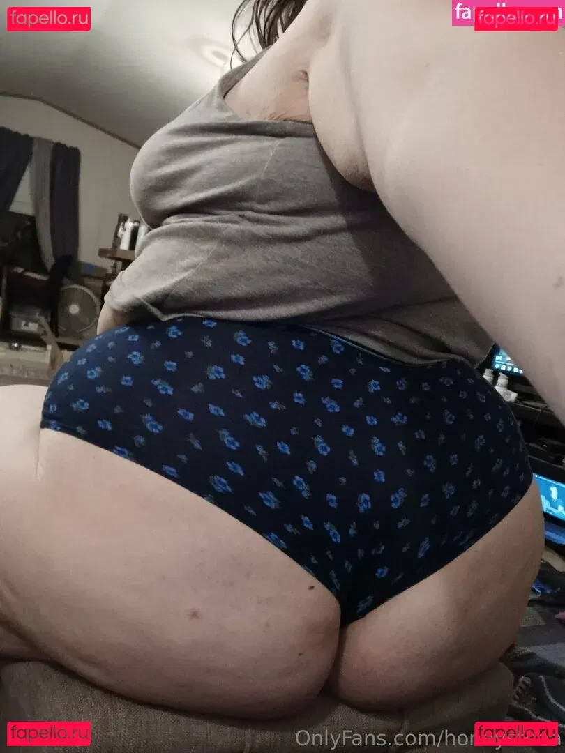 honeysteaa Onlyfans Photo Gallery 