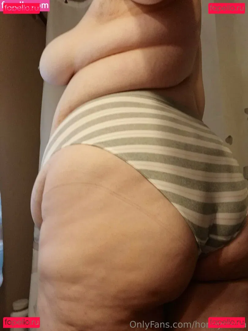 honeysteaa Onlyfans Photo Gallery 