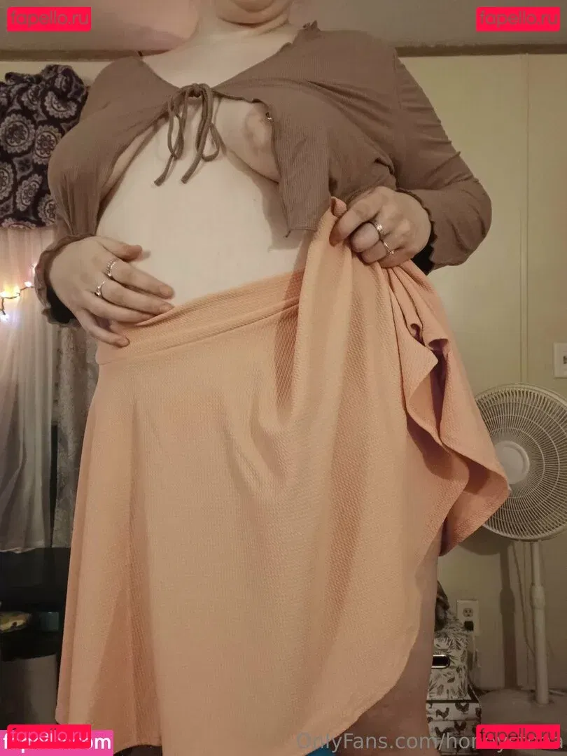 honeysteaa Onlyfans Photo Gallery 