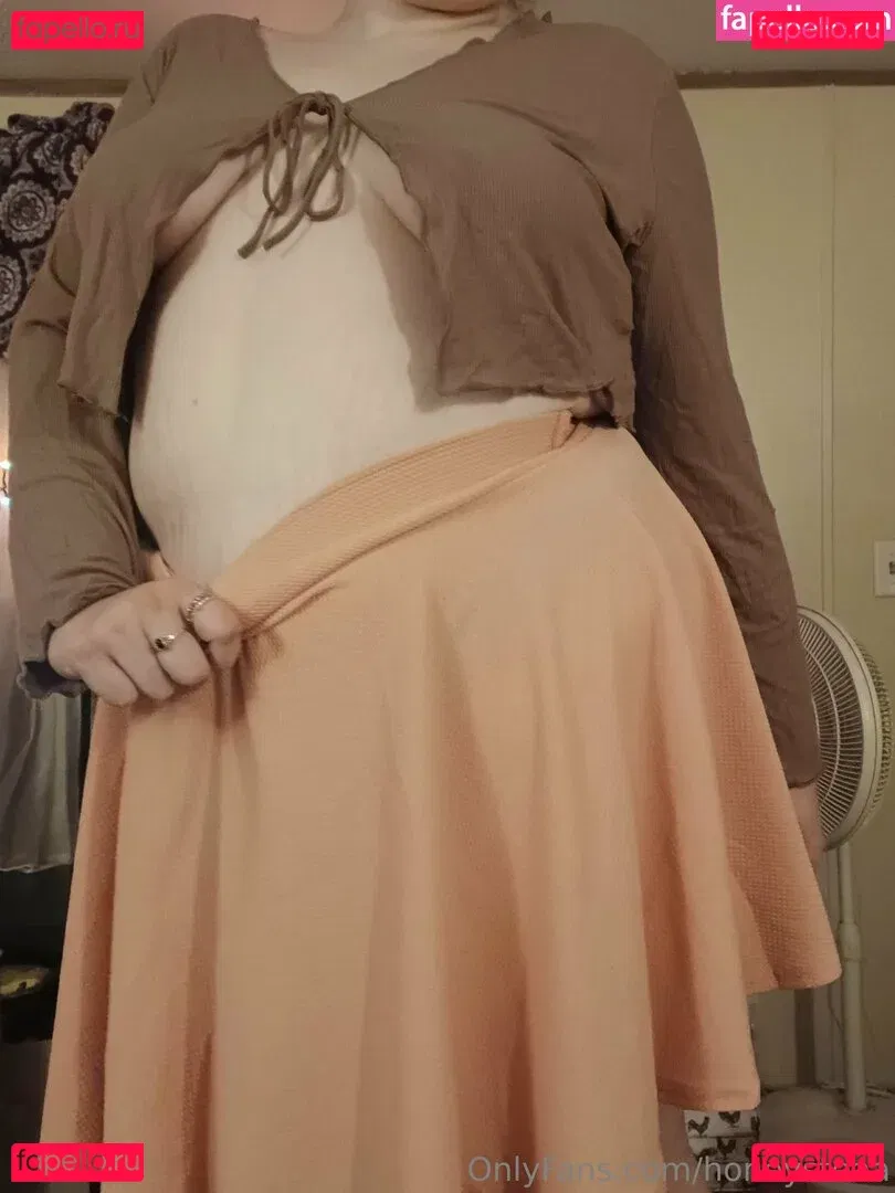 honeysteaa Onlyfans Photo Gallery 